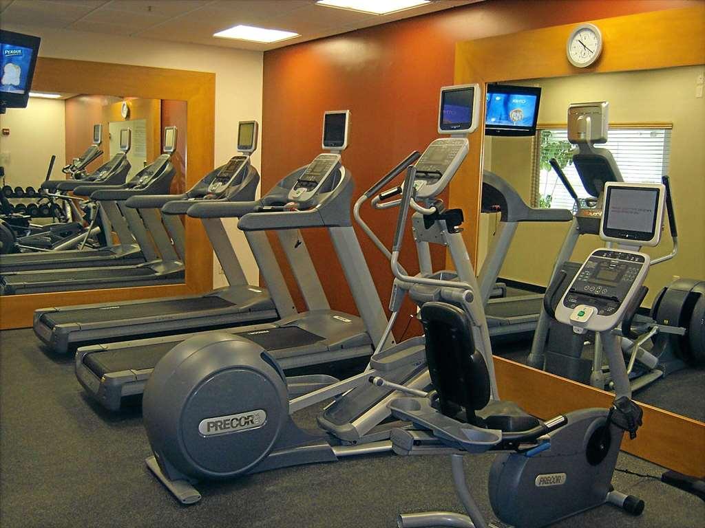 Hilton Garden Inn Riverhead Servizi foto