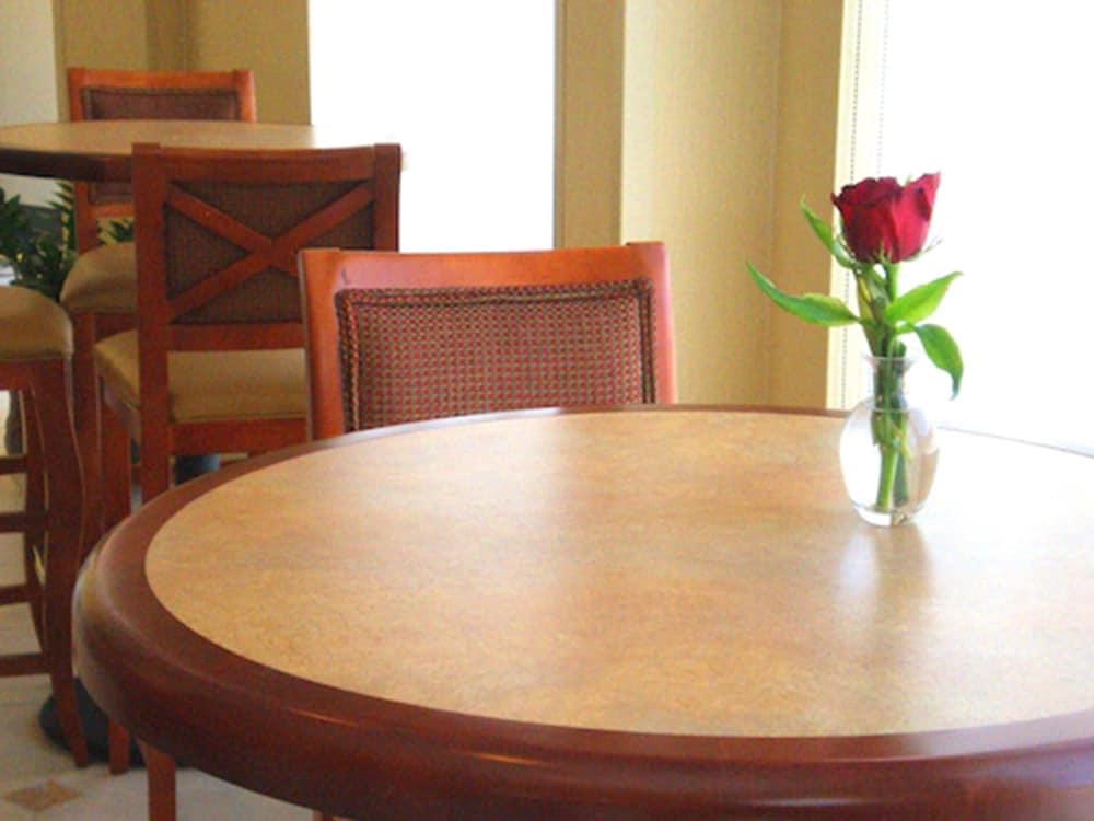 Hilton Garden Inn Riverhead Esterno foto