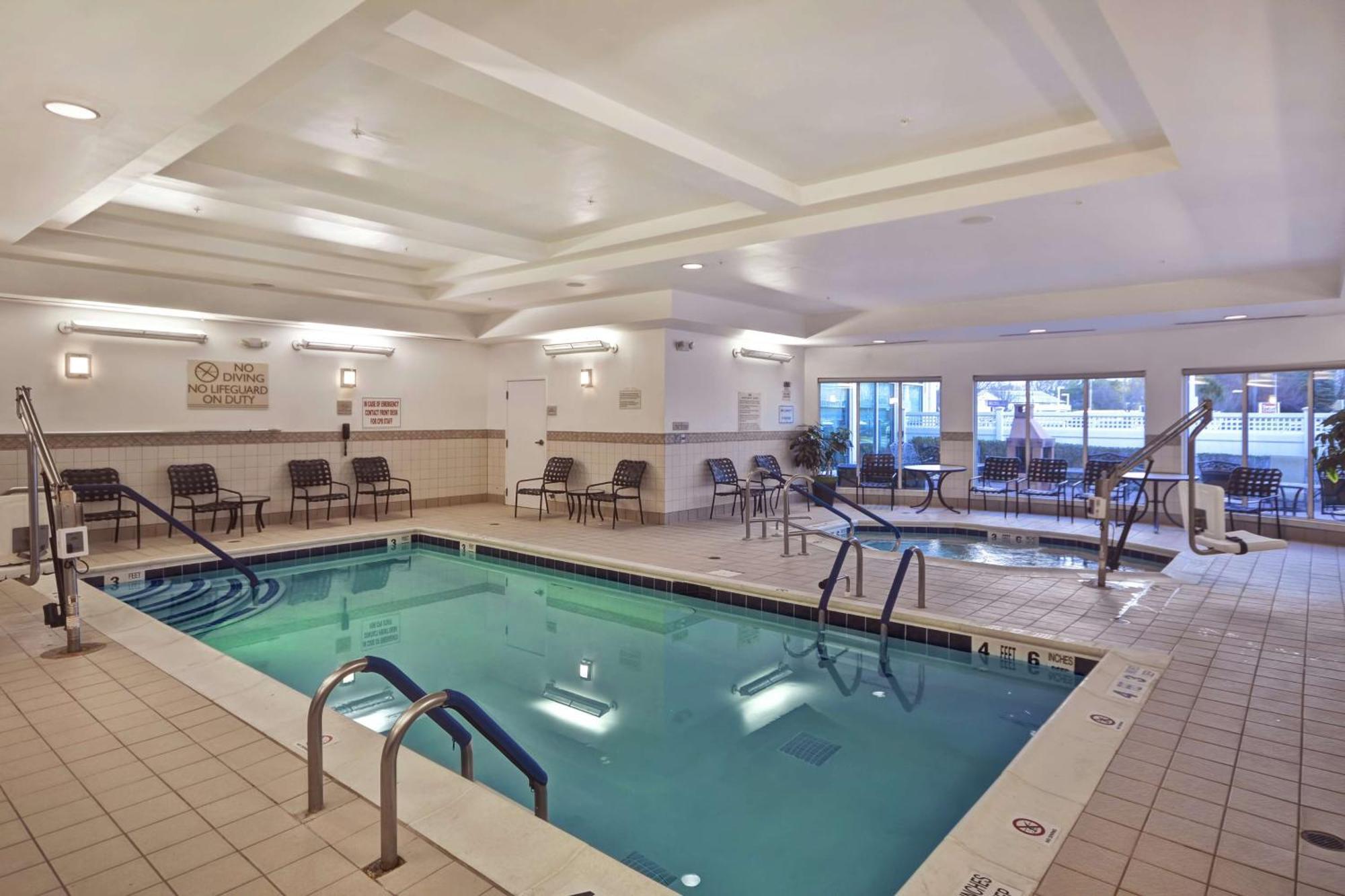 Hilton Garden Inn Riverhead Esterno foto