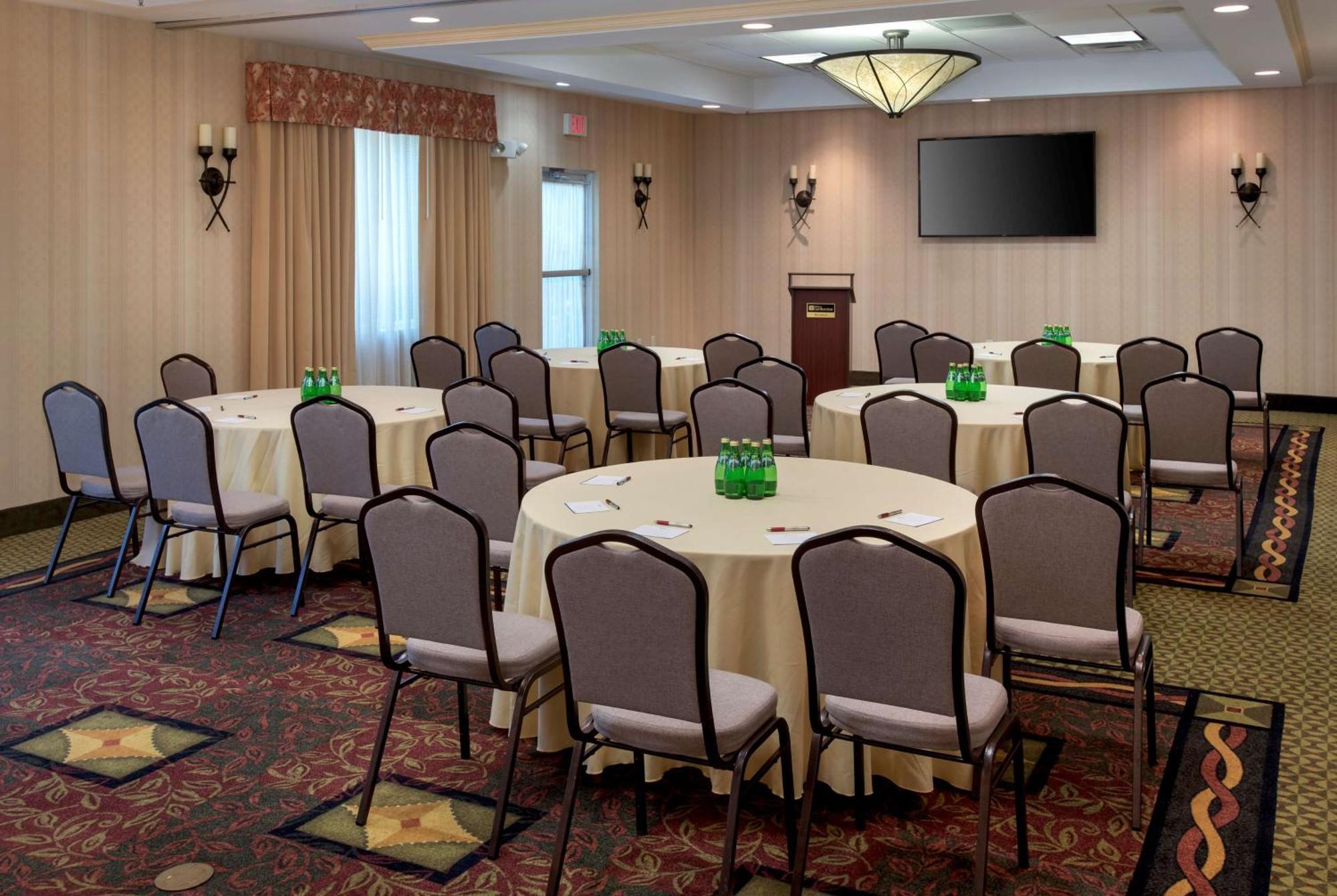 Hilton Garden Inn Riverhead Esterno foto