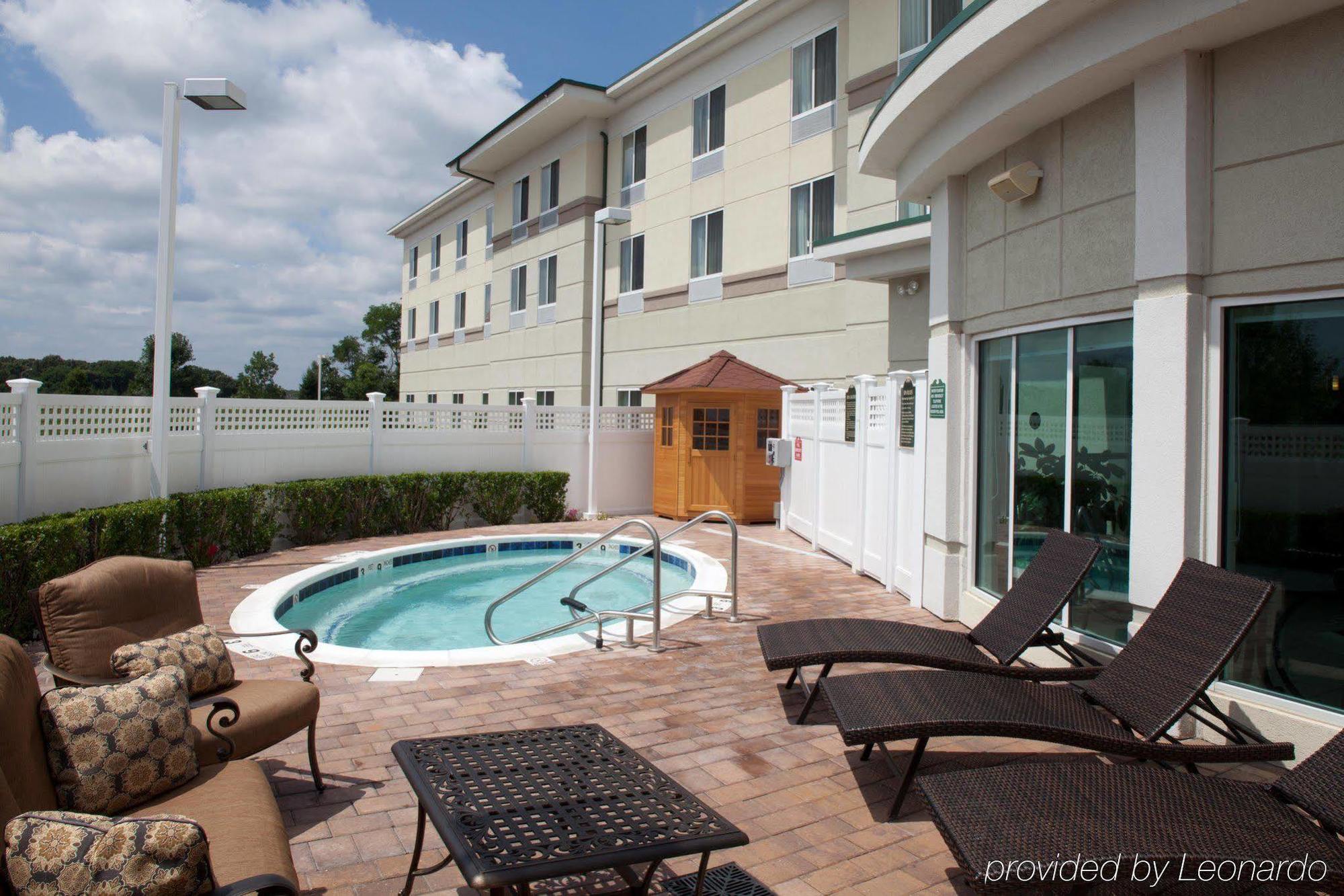 Hilton Garden Inn Riverhead Esterno foto