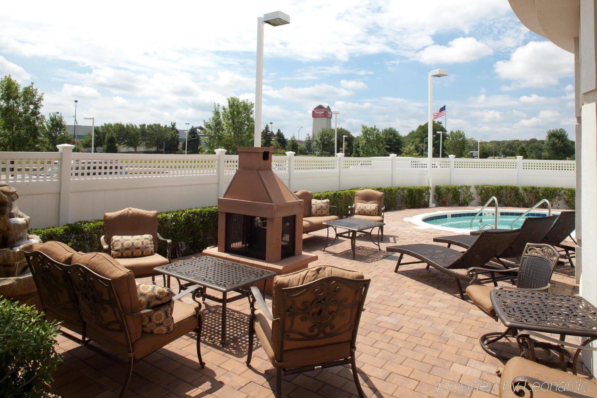 Hilton Garden Inn Riverhead Esterno foto